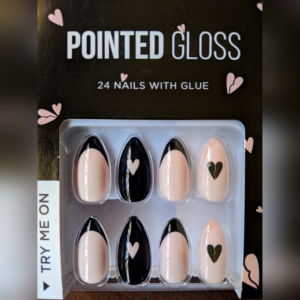 24-Piece-With Glue Pointed Gloss Nails Happy Valentine's Day